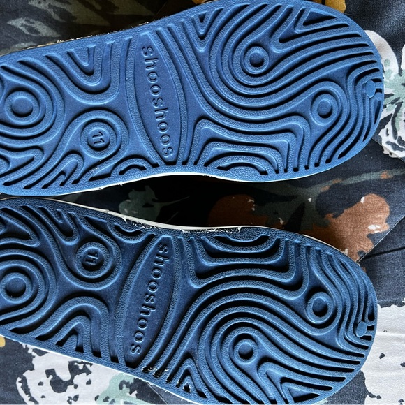 Boys water slip on shoes. Used, in good condition. - Picture 2 of 6